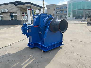 液压单侧起锚机