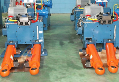 Oscillating Cylinder Type Steering Gear